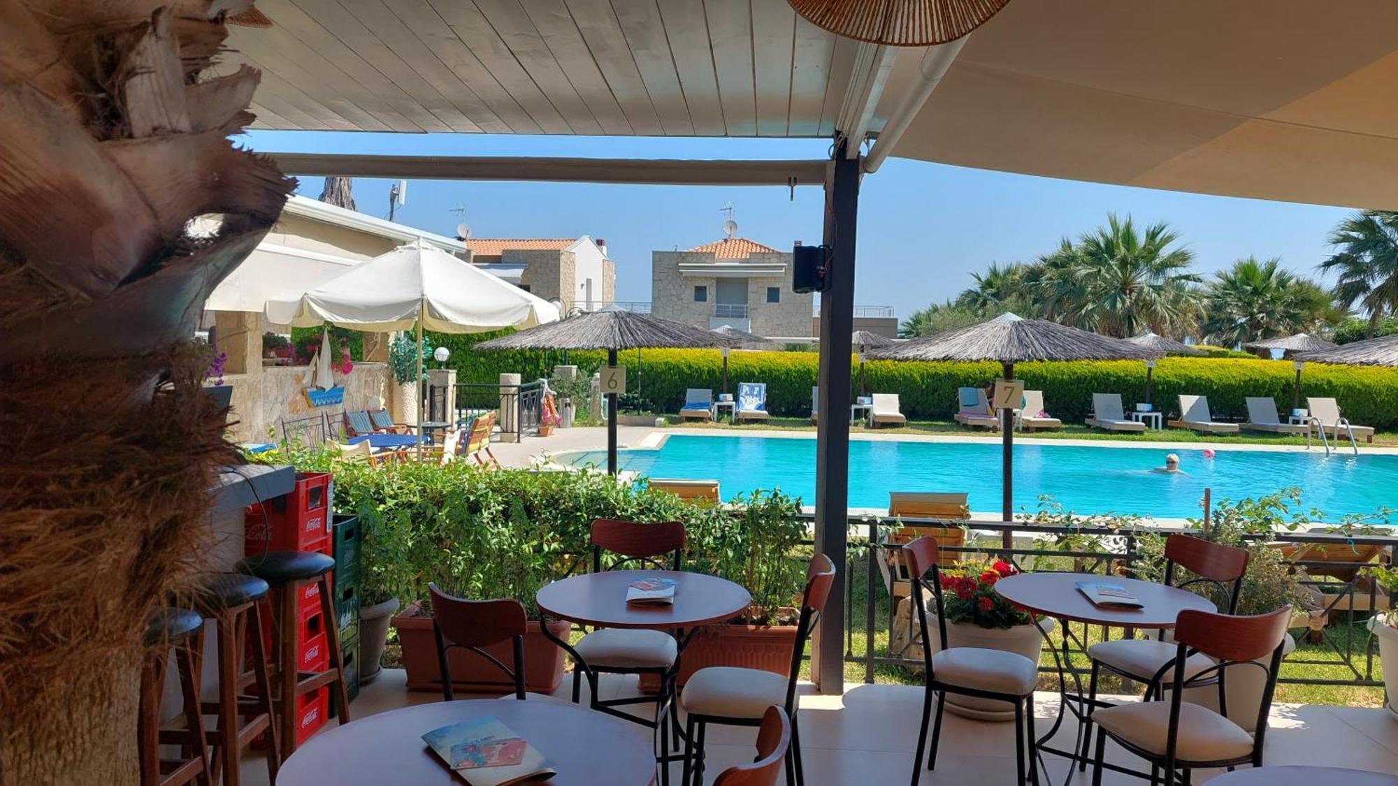 Golden Family Apartamento Pefkochori